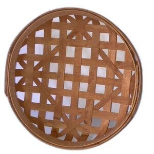 GERALD HENN Round Woven Basket 10 Inch Diameter Signed